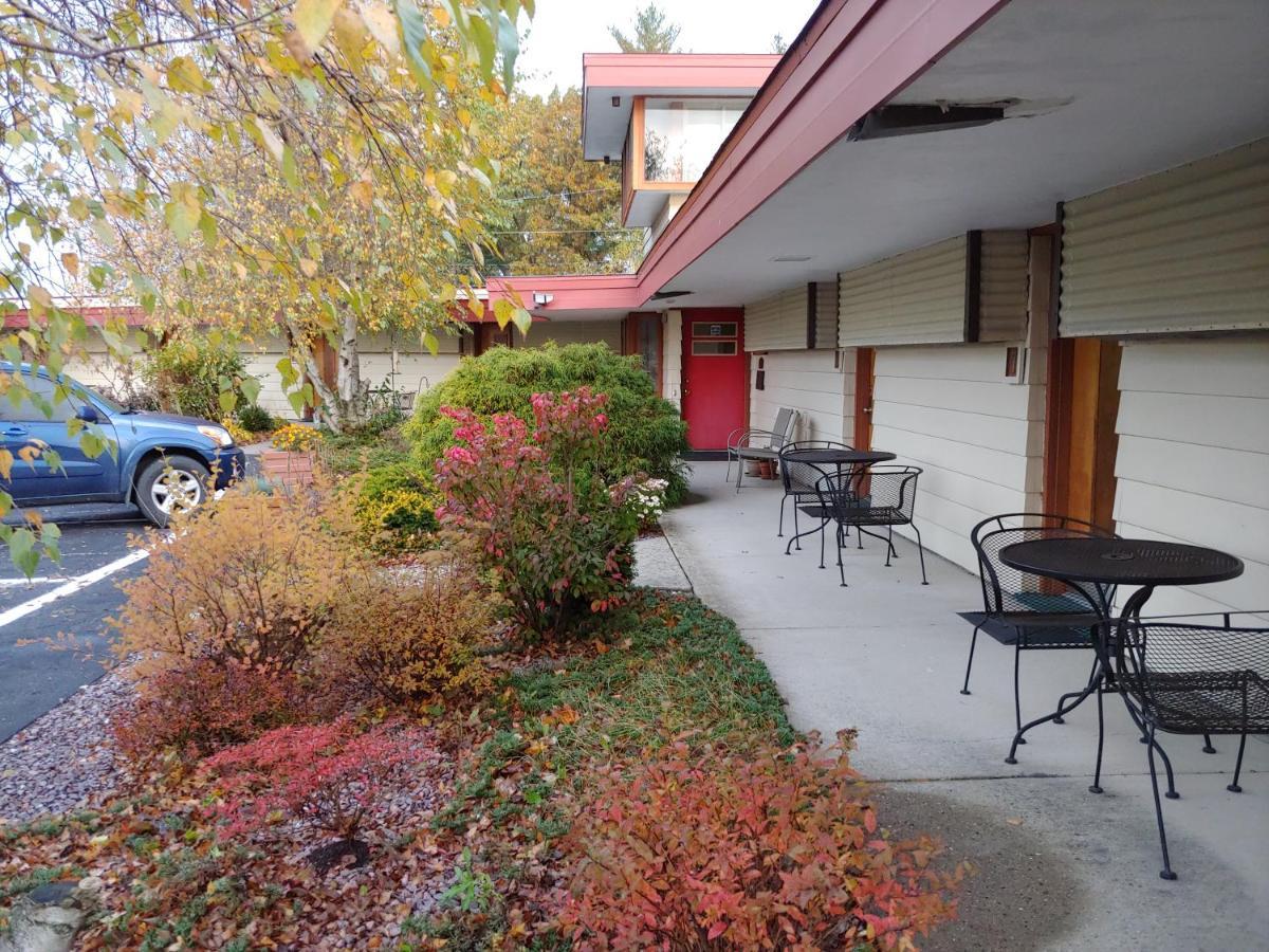 ספרינג גרין The Usonian Inn Llc מראה חיצוני תמונה