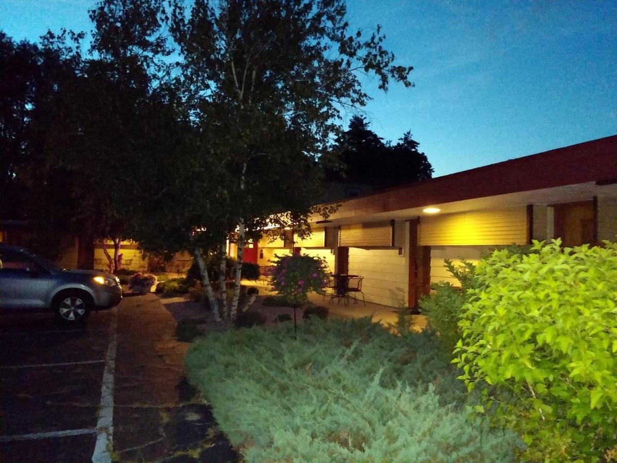 ספרינג גרין The Usonian Inn Llc מראה חיצוני תמונה