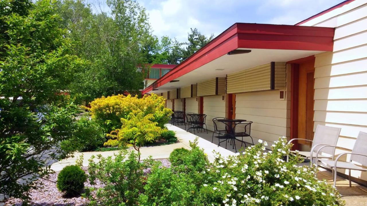 ספרינג גרין The Usonian Inn Llc מראה חיצוני תמונה