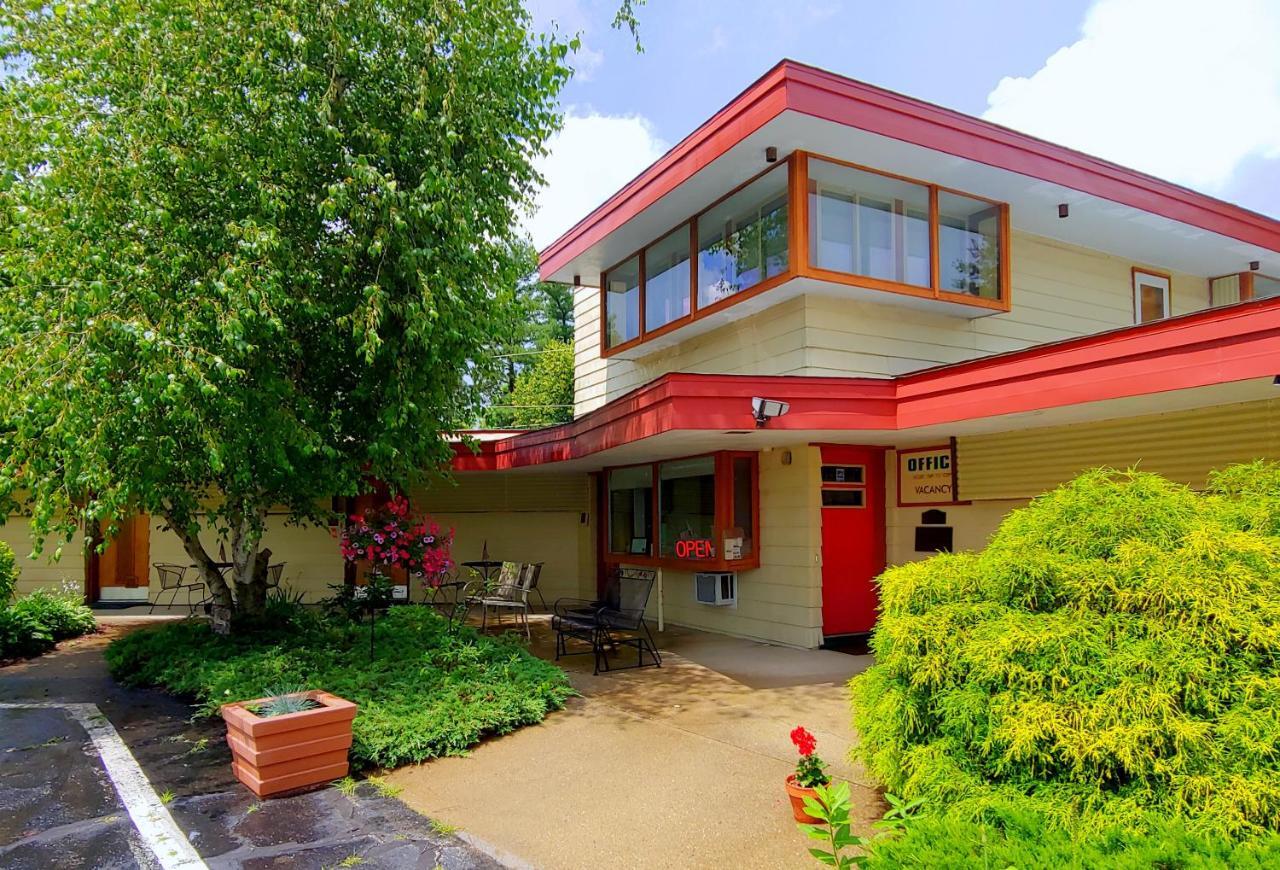 ספרינג גרין The Usonian Inn Llc מראה חיצוני תמונה